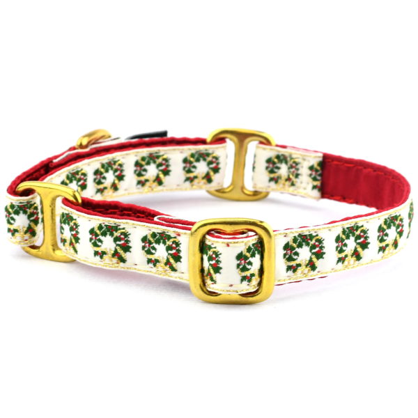 5/8″ Wreaths – Limited Buckle Martingale Dog Collar