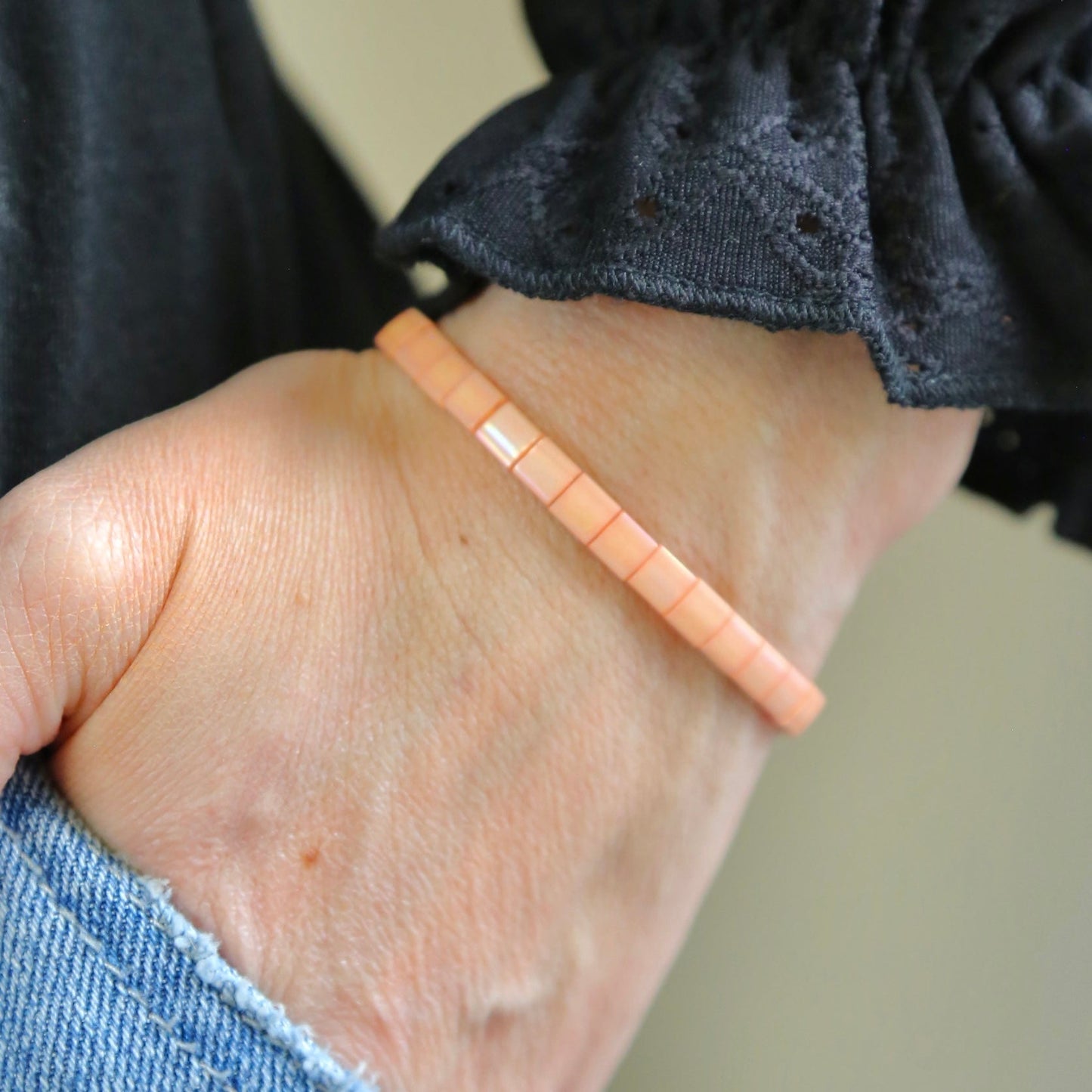 PEACHY CORAL - Tila Bead Bracelet | Single